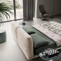 Lit LeComfort Fenice dans une chambre contemporaine