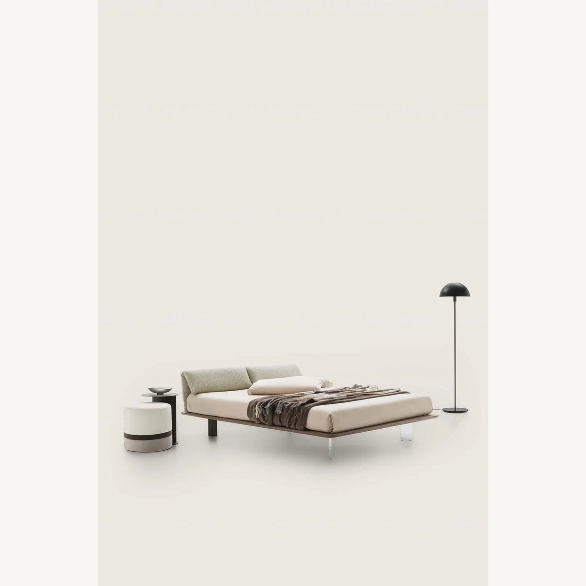 Lit LeComfort Logan en vue trois-quarts