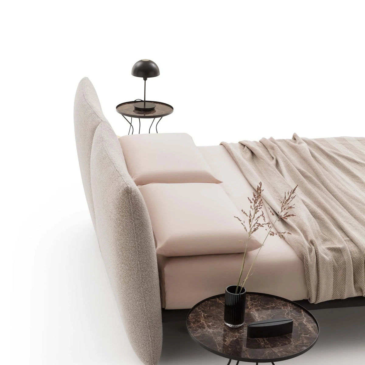 Détail de la tête de lit LeComfort Monaco